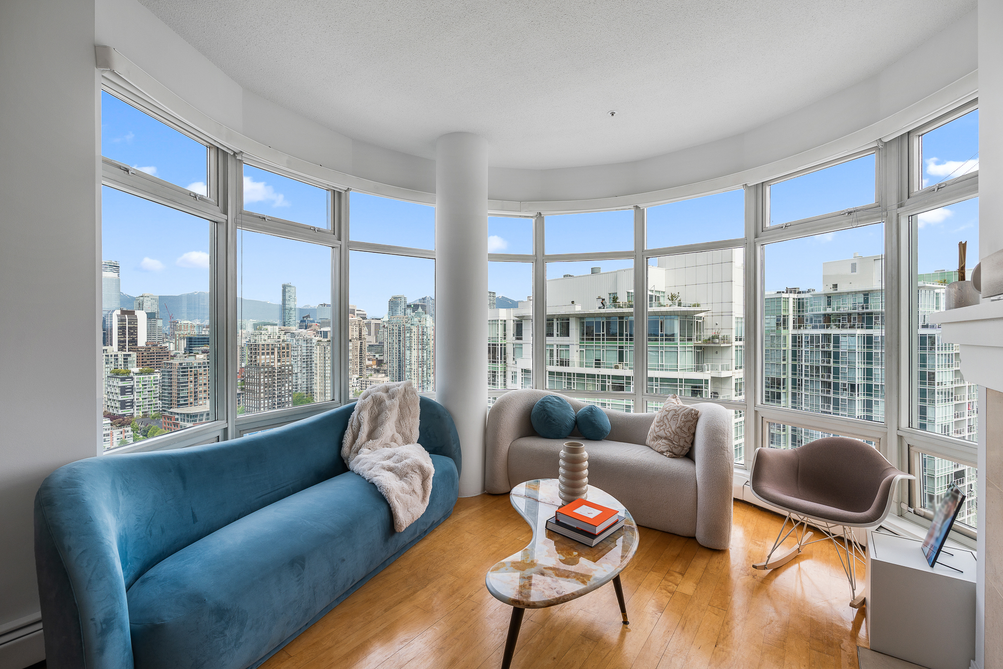 #3605 - 1199 Marinaside Crescent